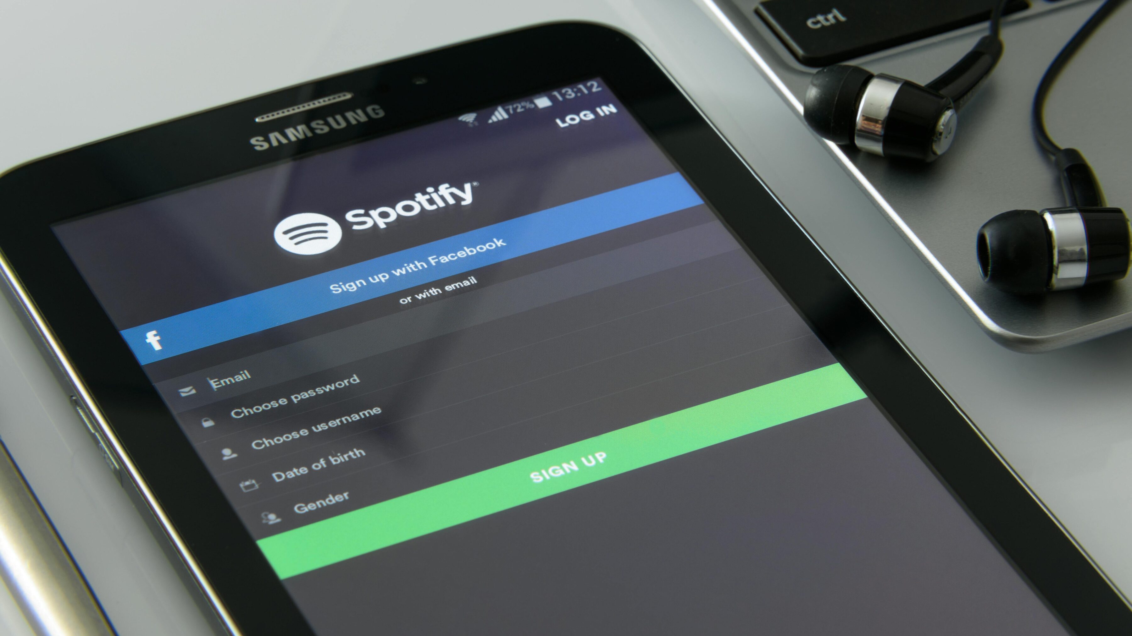 Spotify Premium APK Dejó de Funcionar: Aplicaciones Piratas y Alternativas Legales